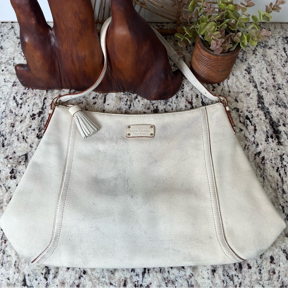 Distressed Kate Spade Leather Hobo - Picture 5 of 16